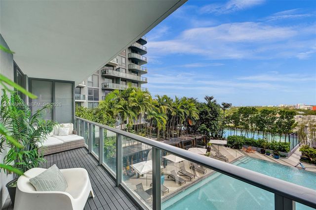 121 NE 34th St 910, Miami, FL 33137