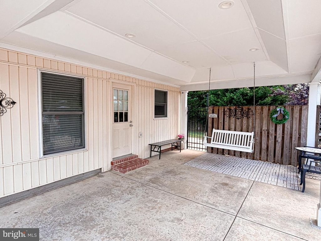 18801 BRIARS CT, Olney, MD 20832