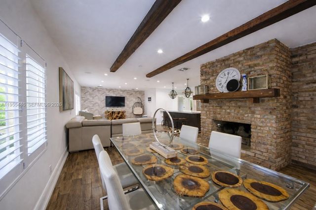 241 SW 129th Ave, Miami, FL 33184