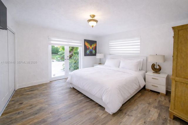 241 SW 129th Ave, Miami, FL 33184