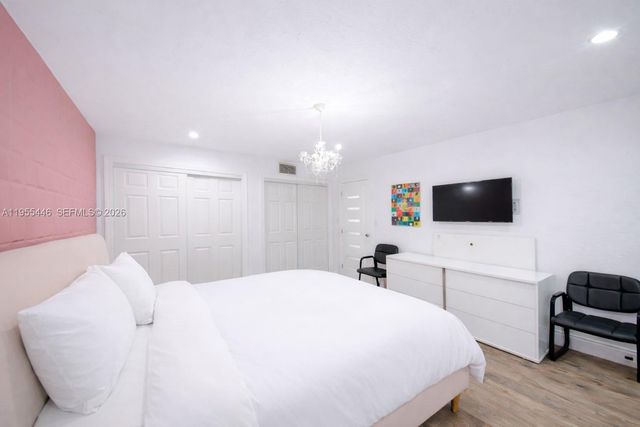 241 SW 129th Ave, Miami, FL 33184