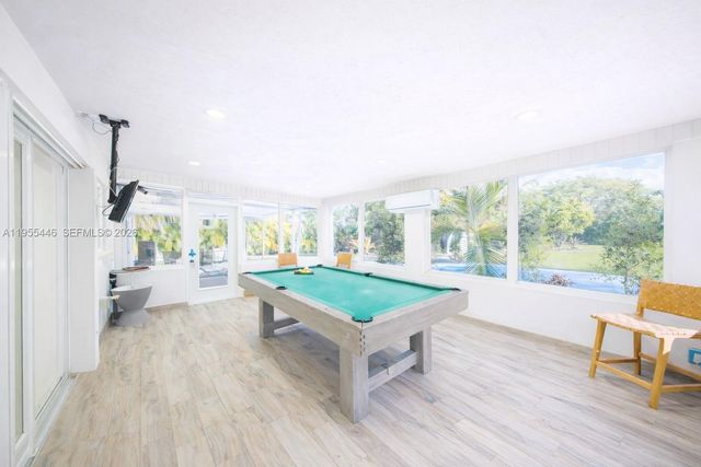 241 SW 129th Ave, Miami, FL 33184