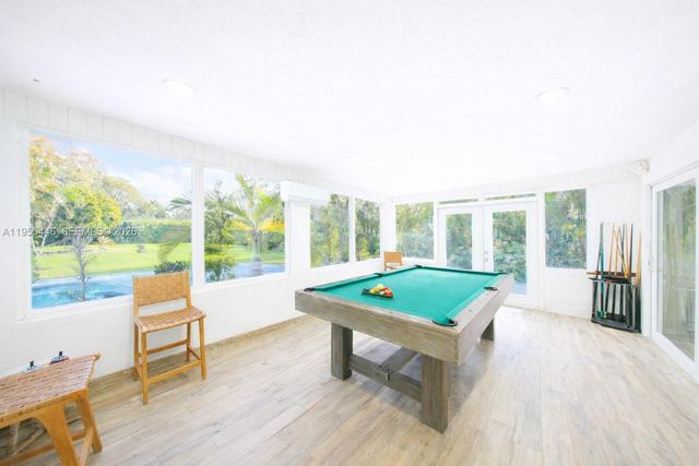 241 SW 129th Ave, Miami, FL 33184