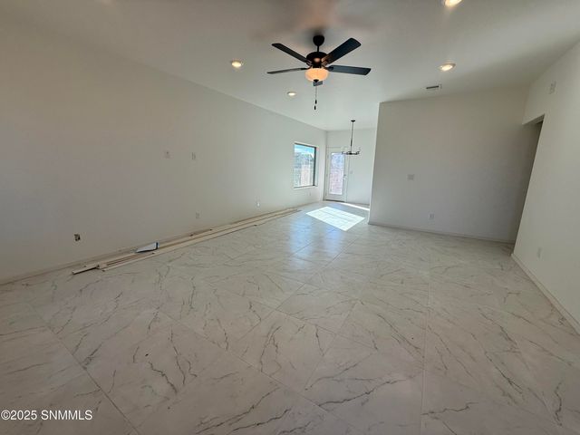 7533 Clarion Way, Las Cruces, NM 88012