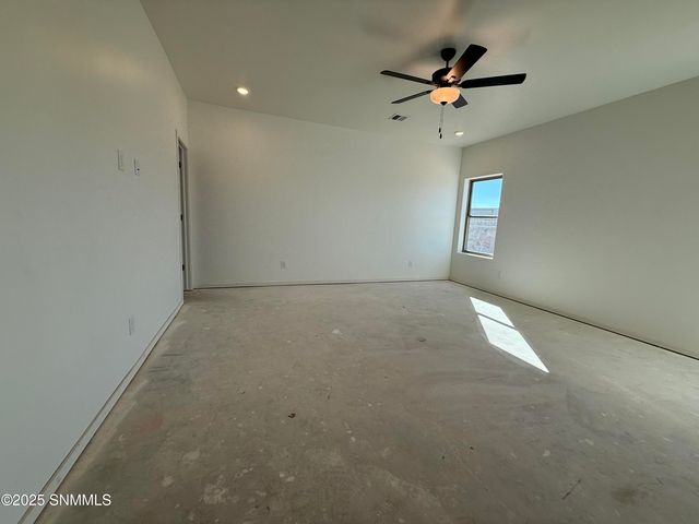 7533 Clarion Way, Las Cruces, NM 88012
