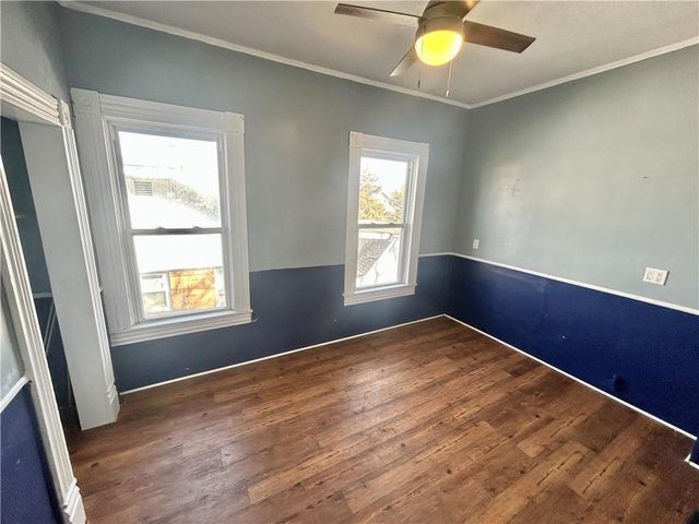 1821 S Sterling Avenue, Independence, MO 64052