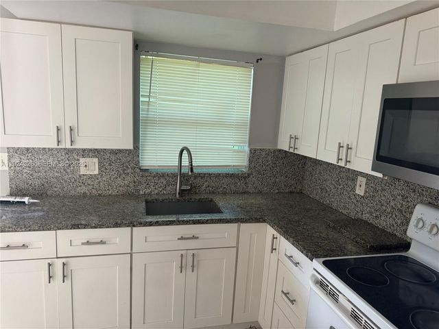 2029 NW 59th Avenue 1, Lauderhill, FL 33313