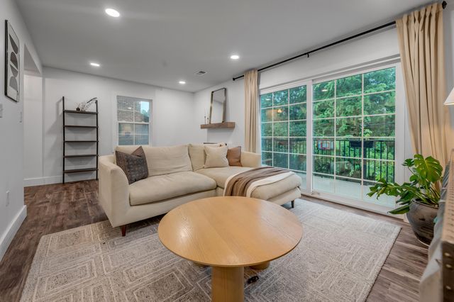 3597 Laredo Drive, Lexington, KY 40517