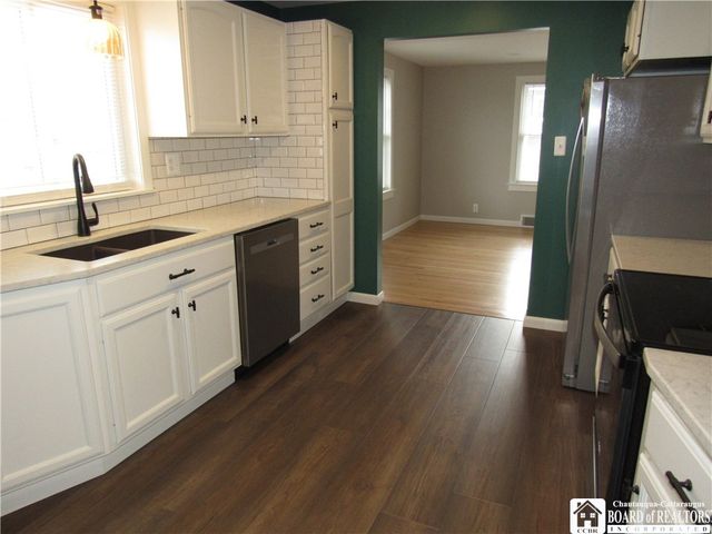 16 Columbia Avenue, Ellicott, NY 14701