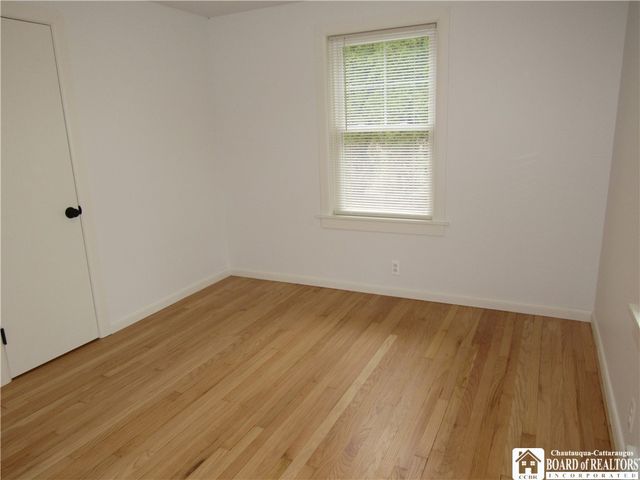 16 Columbia Avenue, Ellicott, NY 14701