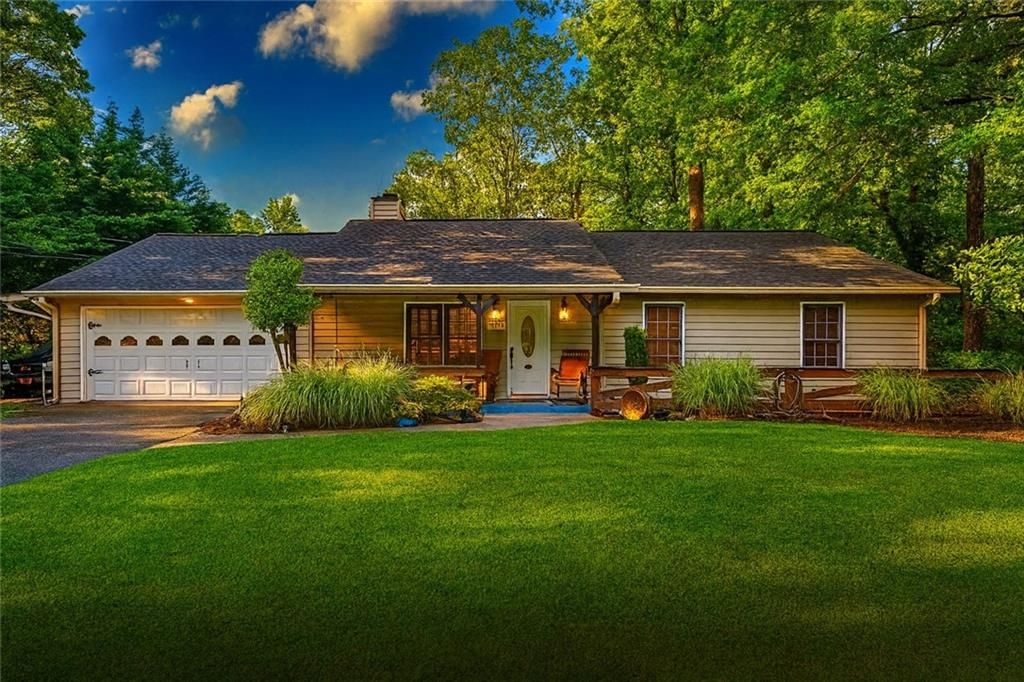 2956 Spring Lake Drive, Buford, GA 30519