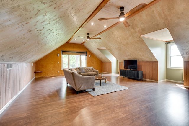 1010 Ash Cir, La Vergne, TN 37086