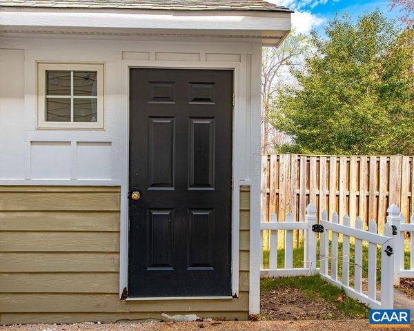 270 REMINGTON PL, Charlottesville, VA 22903