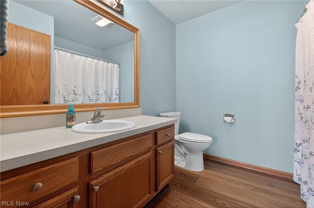 161 Beau Chemin Avenue, Louisville, OH 44641