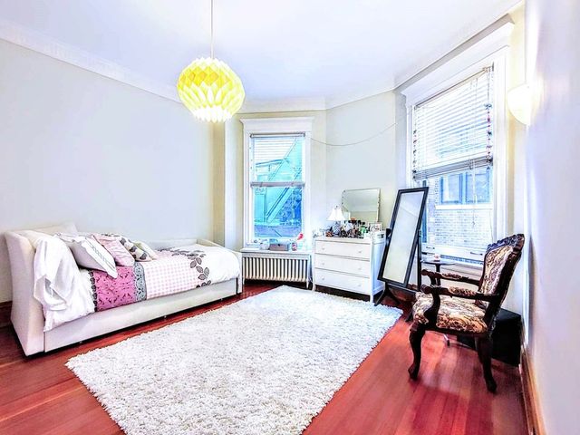 1210 N Astor Street 3B, Chicago, IL 60610