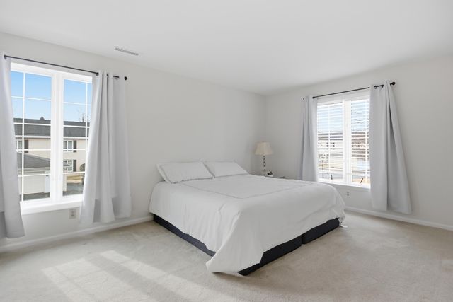 2288 Bordeaux Walk D2, Highland, IN 46322