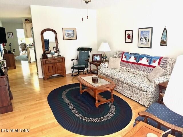 165 Grandview Lane, Crossville, TN 38571