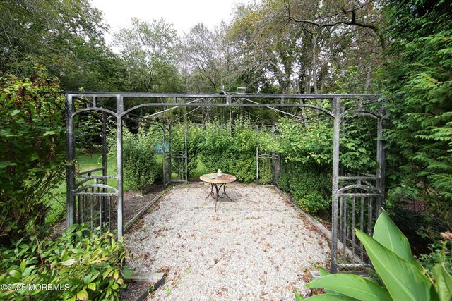 15 Gun Club Road, Tinton Falls, NJ 07712