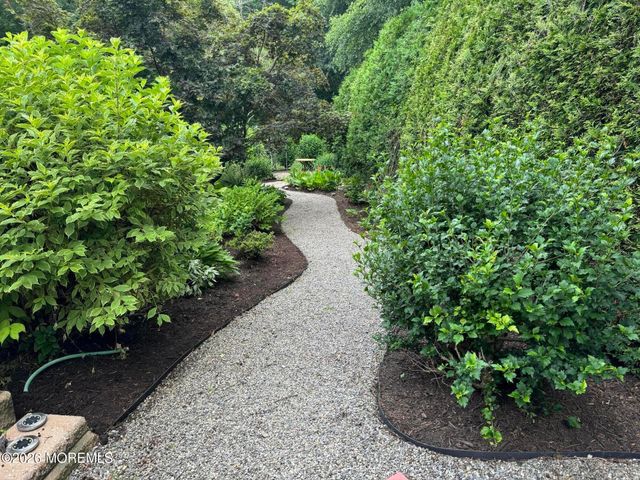 15 Gun Club Road, Tinton Falls, NJ 07712