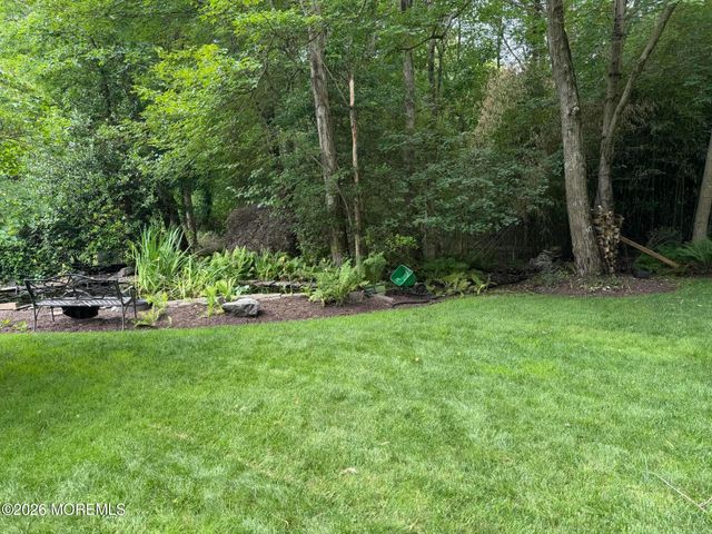 15 Gun Club Road, Tinton Falls, NJ 07712