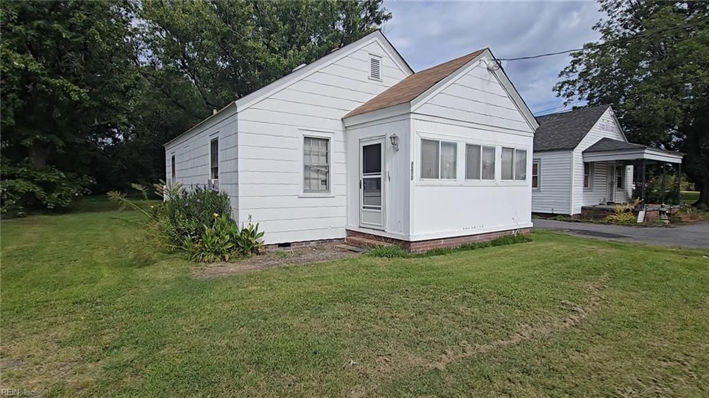 4210 Bainbridge BLVD, Chesapeake, VA 23324