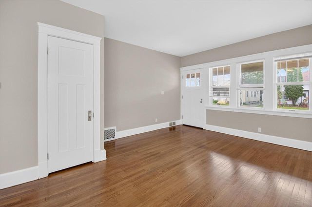 2335 Olive STREET, Racine, WI 53403
