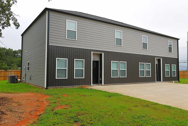 402 & 404 Sierra Road, Moore, SC 29369