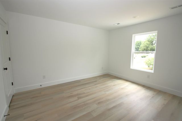 402 & 404 Sierra Road, Moore, SC 29369