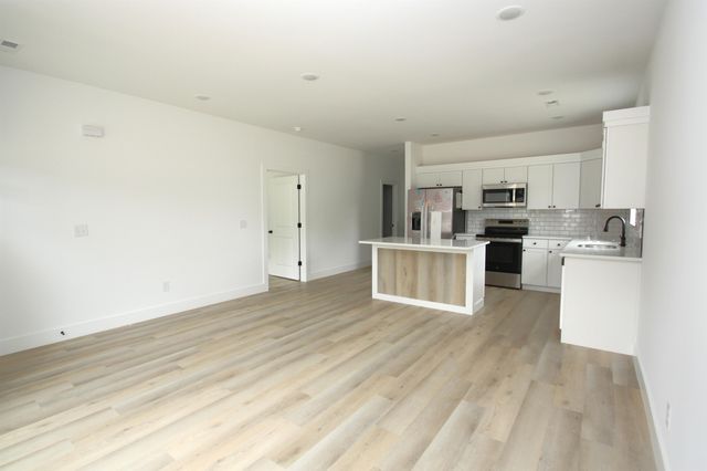 402 & 404 Sierra Road, Moore, SC 29369