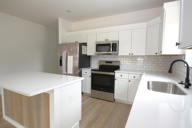 402 & 404 Sierra Road, Moore, SC 29369