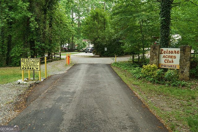 16 Bear Lovers Court, Cleveland, GA 30528