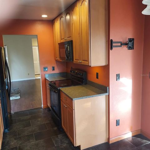 13804 LAZY OAK DRIVE, Tampa, FL 33613