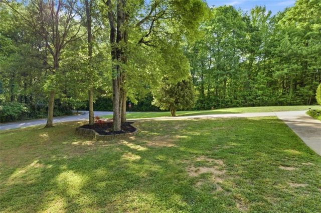 17 Gober Drive, Commerce, GA 30530