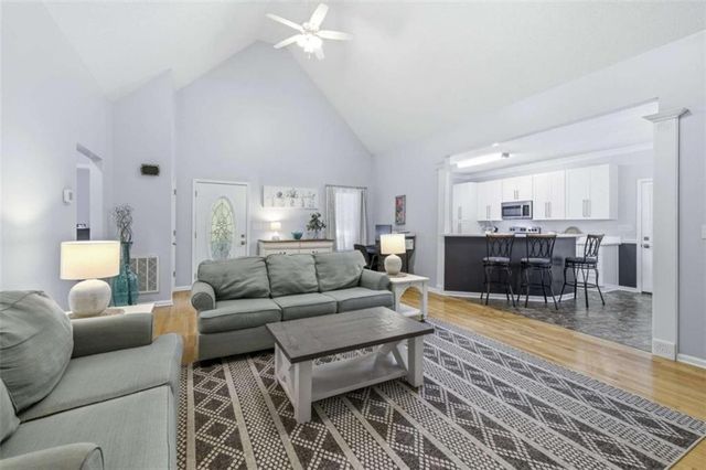 17 Gober Drive, Commerce, GA 30530