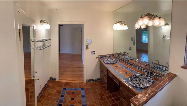 4001 Golf Dr., San Jose, CA 95127