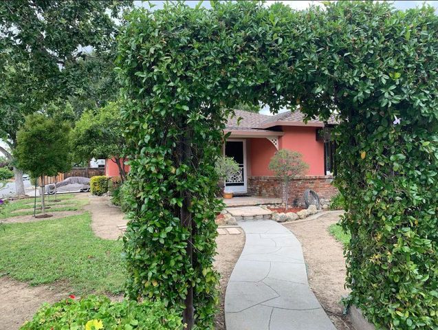 4001 Golf Dr., San Jose, CA 95127