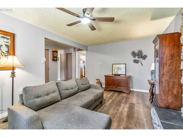 4113 Ne 153RD Ave, Vancouver, WA 98682