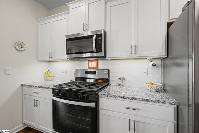 216 Emerald Creek Avenue, Greer, SC 29651