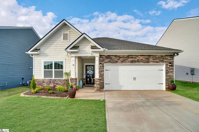 216 Emerald Creek Avenue, Greer, SC 29651