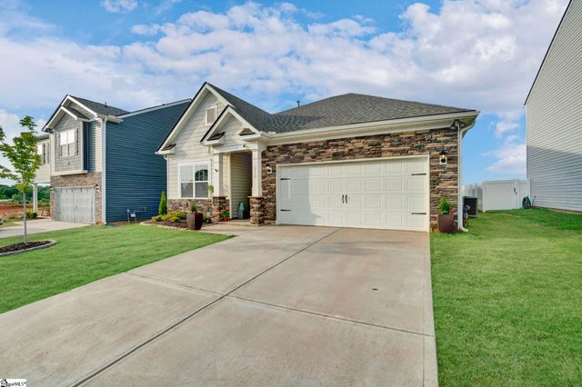 216 Emerald Creek Avenue, Greer, SC 29651