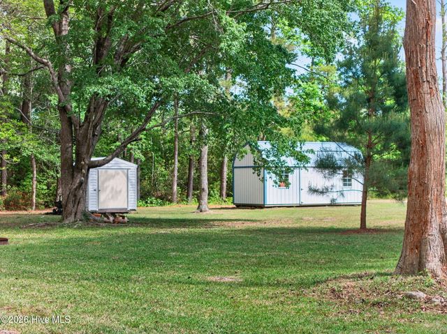 6928 Bayfield Lane NW, Ocean Isle Beach, NC 28469