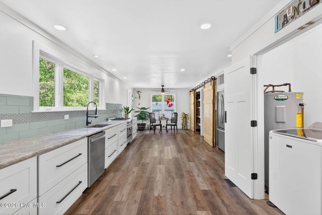 6928 Bayfield Lane NW, Ocean Isle Beach, NC 28469