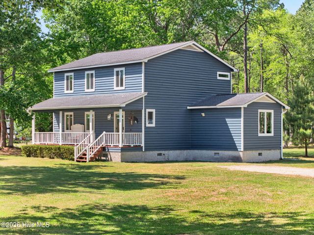 6928 Bayfield Lane NW, Ocean Isle Beach, NC 28469