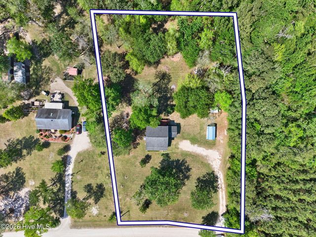 6928 Bayfield Lane NW, Ocean Isle Beach, NC 28469