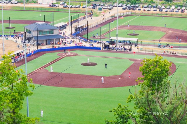 2022 Leopold Drive, Lewis Center, OH 43035