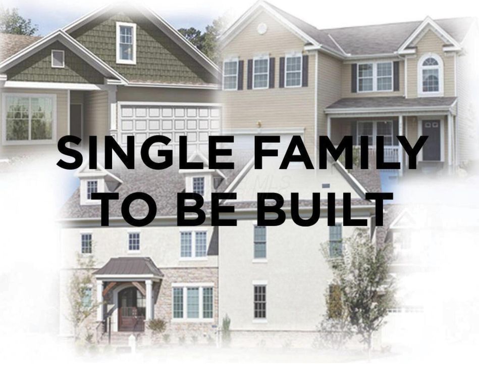 2022 Leopold Drive, Lewis Center, OH 43035
