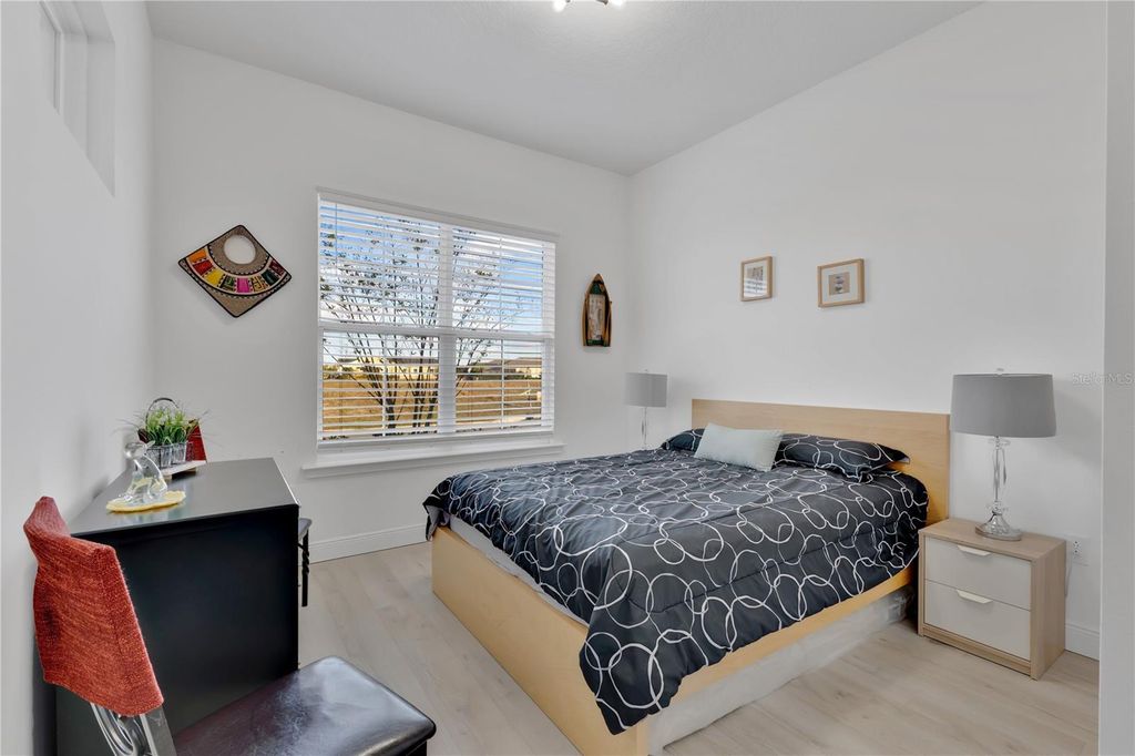 Image 19 of property listing at 5092 TWIN LAKES BOULEVARD, St Cloud, FL 34772