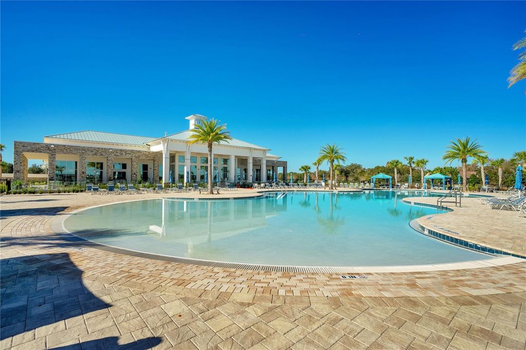 Image 44 of property listing at 5092 TWIN LAKES BOULEVARD, St Cloud, FL 34772