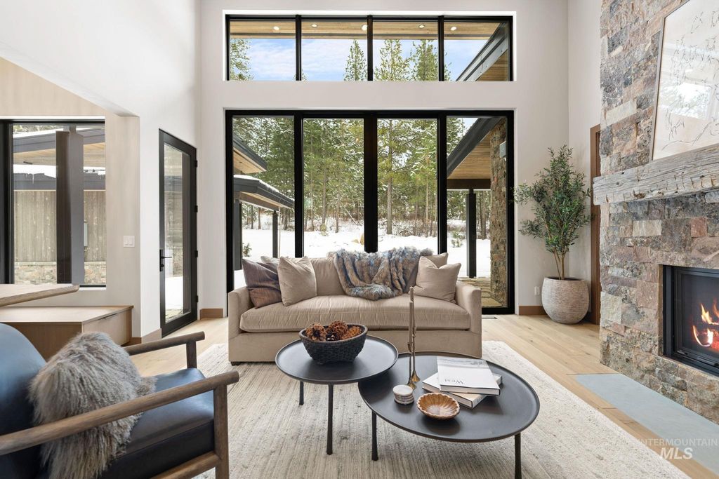 1201 S Samson Trail, McCall, ID 83638 photo 3