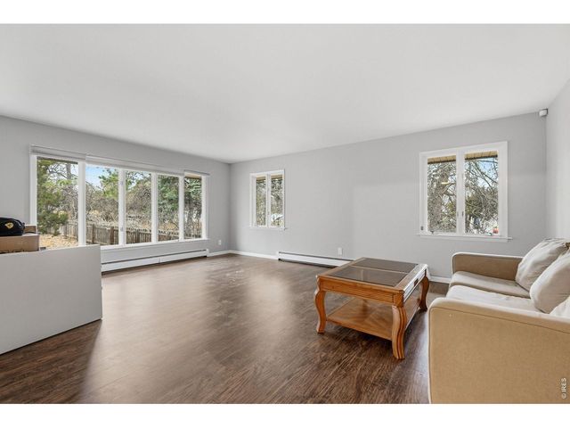 595 Beauprez Ave, Lafayette, CO 80026